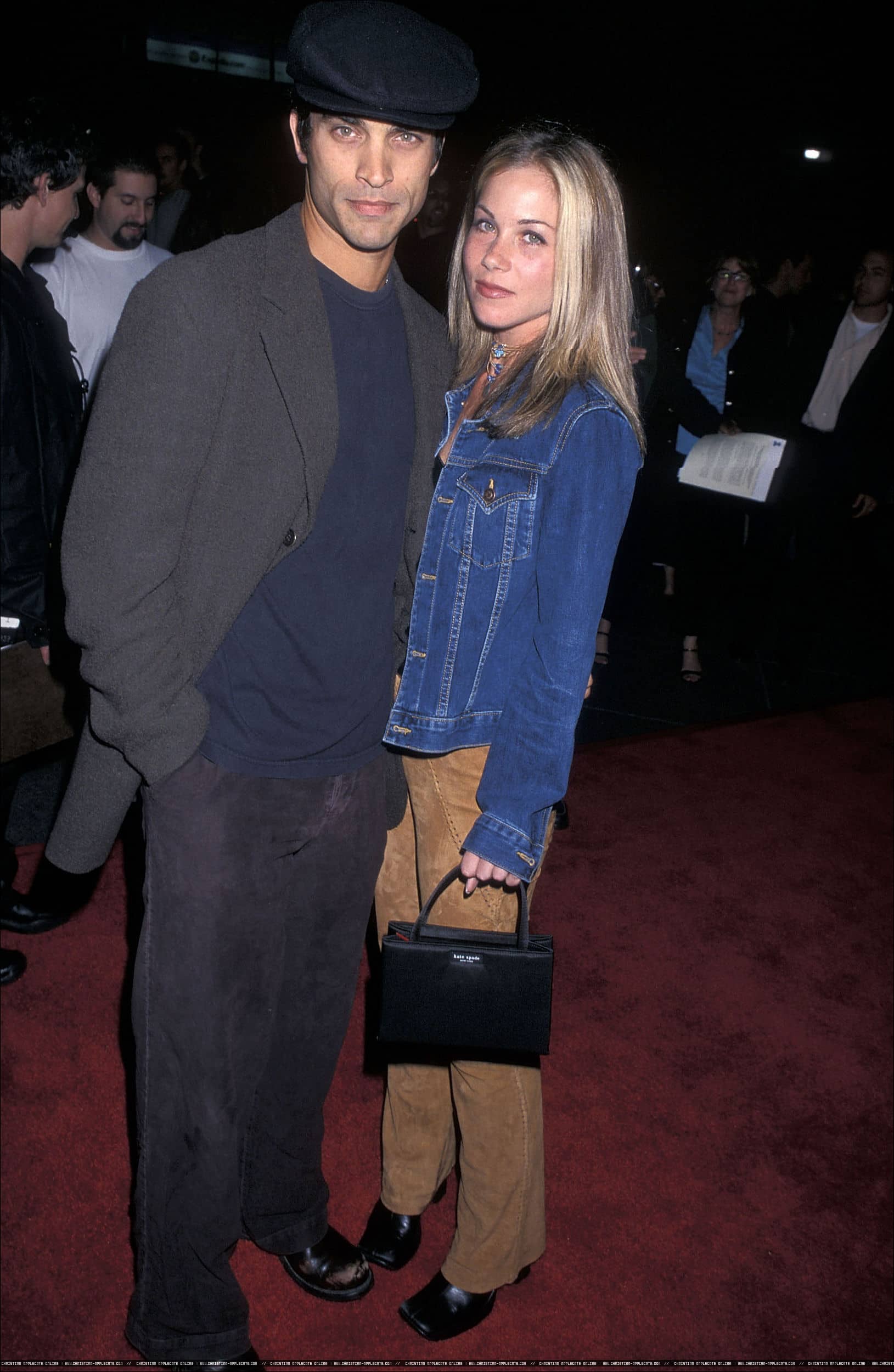 HQ_010.jpg HQ_010.jpg