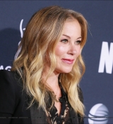 Christina Applegate Online
