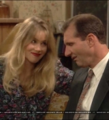 Christina Applegate Online